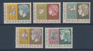 Netherlands - 1953 - NVPH 612-16 - MNH - RB190