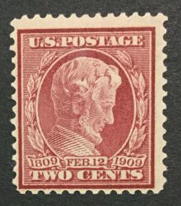 MOMEN: US #369 MINT OG H #28019