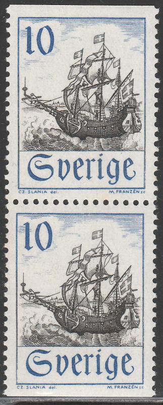 SWEDEN 757, 10o SAIL SHIP, VERTICAL PAIR. MINT, NH. F-VF. (530)