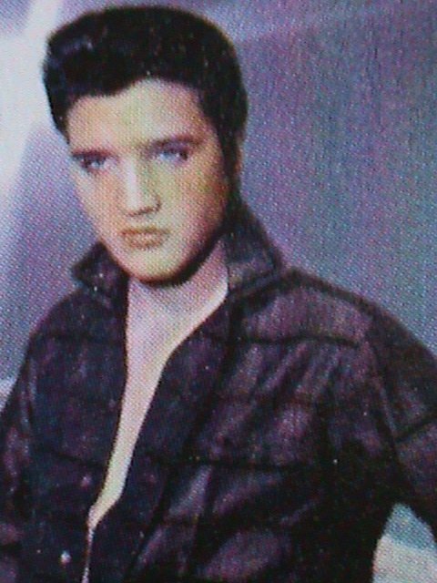 ​BENIN STAMP:2007  ROCK & ROLL MOVIE STAR ELVIS PRESLEY MNH S/S  VERY FINE