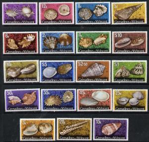 St Vincent - Grenadines 1974 Shells definitive set comple...
