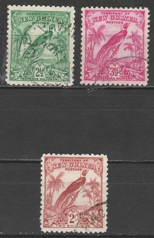 NEW GUINEA 1932 UNDATED BIRD 21/2D 31/2D AND 2/- USED
