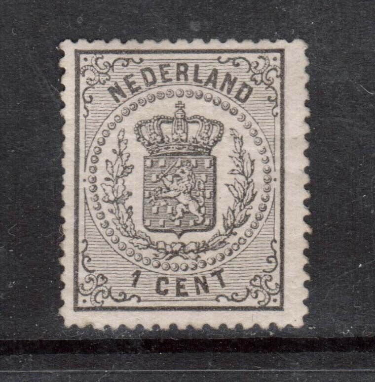 Netherlands #18 VF/NH