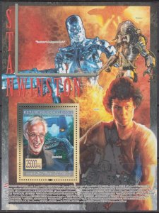 GUINEA # 063 (MICHEL LISTED) MNH S/S HONOURING GRAPHICS SPECIALIST STAN WINSTON