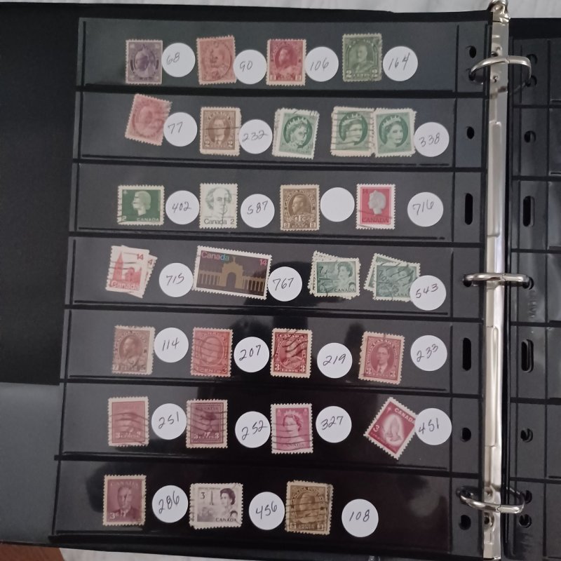 Canada small collection (335 items)