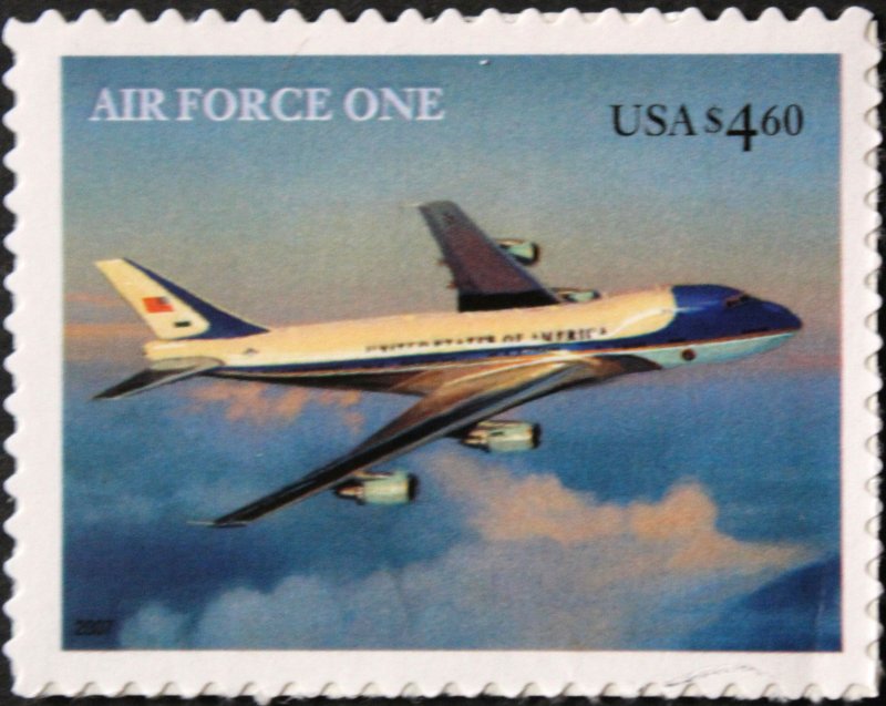 U.S.#4144 Air Force One $4.60 Single, MNH. Priority Mail. Slight ink mark BR