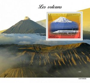 Central Africa - 2021 Volcano, Mount Fuji - Stamp Souvenir Sheet - CA210402b