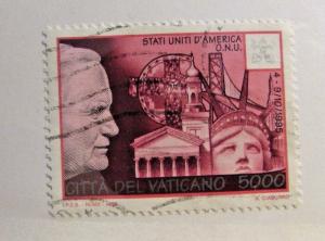 VATICAN Sc# 1027 Θ used Travels of Pope John Paul II postage stamp, fine +