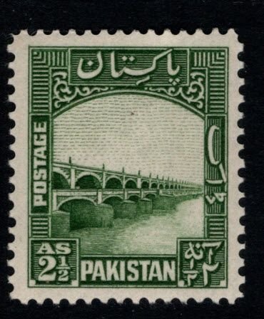 Pakistan Scott 30 MH*  stamp