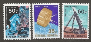 INDONESIA   SC # 819 - 21  MNH