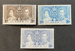 Aden, Scott 15, Mint NH, F-VF