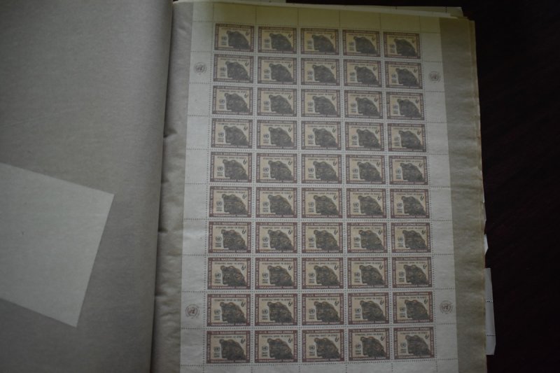 UNITED NATIONS BULK DEALER STOCK LIQUIDATIONS 40.00 FACE VALUE MOSTLY MNH