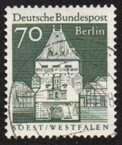 Germany - Berlin Sc #9N244 Used