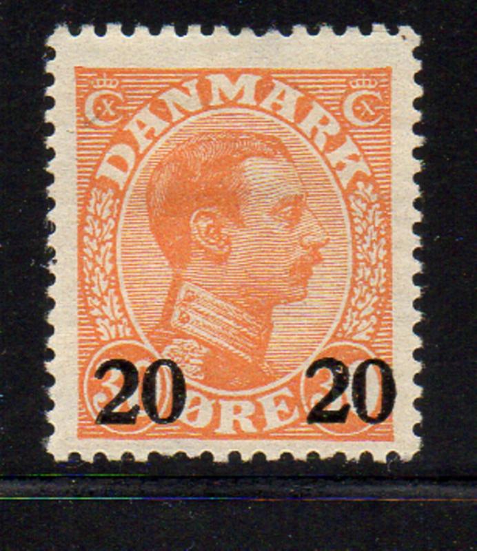 Denmark Sc 176 1926 20 o ovpt on 30 o Christian X stamp mint