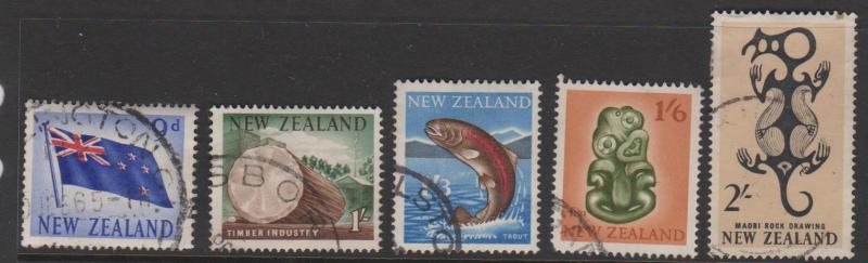 New Zealand Sc#342-345,347 Used