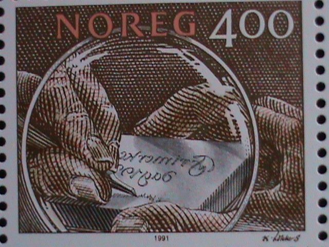 ​NORWAY-1991-SC#1998 INTERNATIONAL STAMP DAY- HAND ENGRAVING MNH S/S VERY FINE