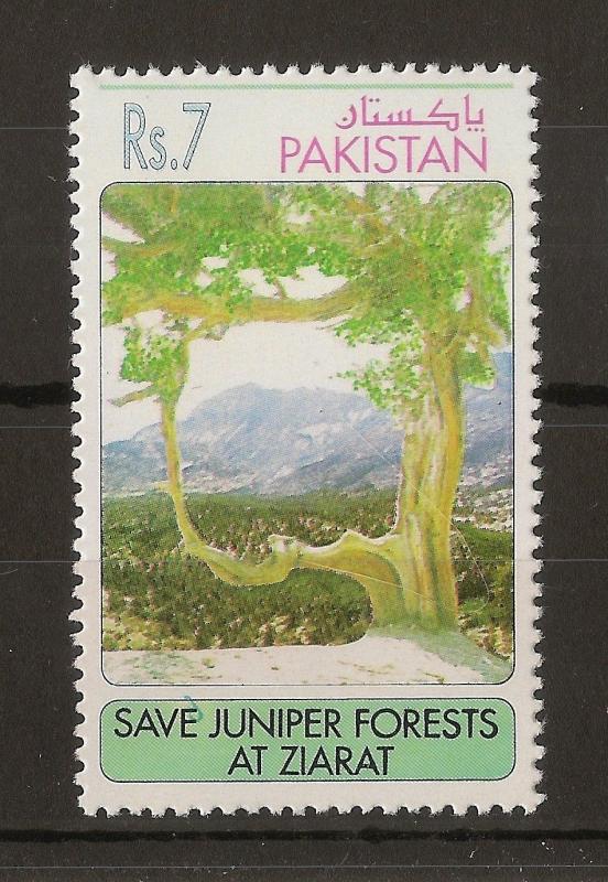 Pakistan 1993 7R Juniper Forest SG908 MNH