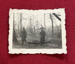 WW2 WWII Original German Military wartime photo Steel Helmet Soldiers By Grave