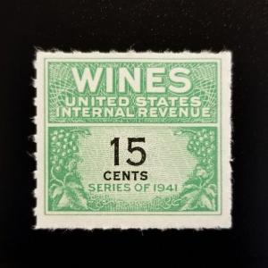 1942 15c U.S. Internal Revenue, Cordial & Wine, Green Scott RE127 Mint NH