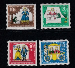 Germany # B418-421, Fairy Tales - The Princess & the Frog, Disturbed Gum, 1/ 3