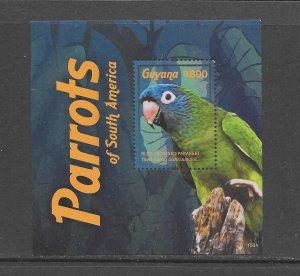 BIRDS - GUYANA #2389 PARROTS S/S MNH