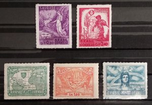 Brazil 1945 stamps set unused hinged Victory of allied Nations condition as seen