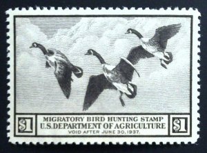 Scott #RW3 - VF - $1 Brown Black - Canada Geese in Flight - Glazed - 1936