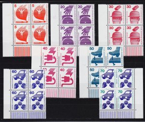 GERMANY BERLIN [1971] MiNr 0402 ex ( **/mnh ) [03] Unfall 4er div. Eckrand