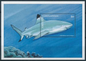 [109052] Grenada Grenadines 1997 Marine life shark Souvenir Sheet MNH