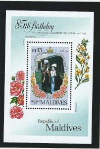 Maldive islands  souvenir sheet  mnh sc  1101