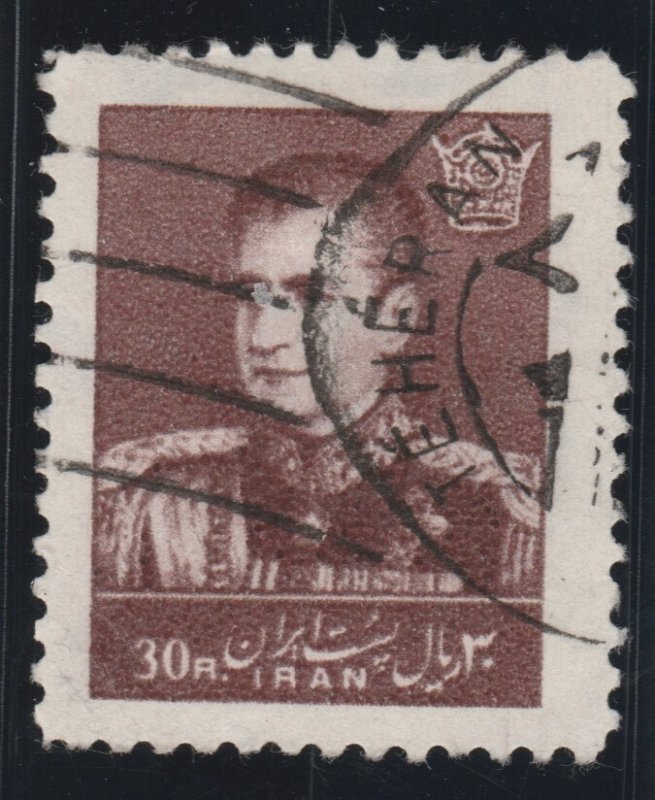 Persian stamp, Scott# 1148 used, 30 rl, chocolate. 1960,  Shah, crown,  #a0027