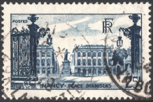 France SC#575 25₣ Nancy: The Place Stanislas (1948) Used
