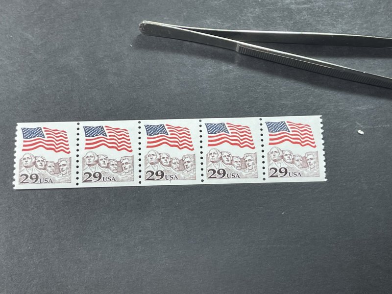 U.S.# 2523-MINT/NH--PLATE # COIL STRIP OF 5-(P#7)-FLAG & MT RUSHMORE--1991