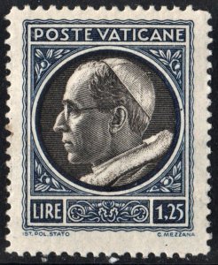 Vatican City SC#74 1.25£ Effigy of Pius XII Facing Left (1940) *MNH