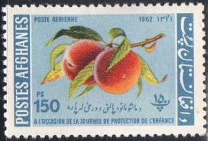 C24 - Mint-H - 150p Peaches (1962) (cv $1.25)