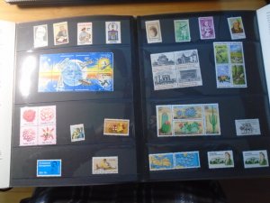 United States Commemorative Year stamps of 1981  book