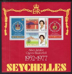 Seychelles 387a Queen Elizabeth II Silver Jubilee Souvenir Sheet MNH VF