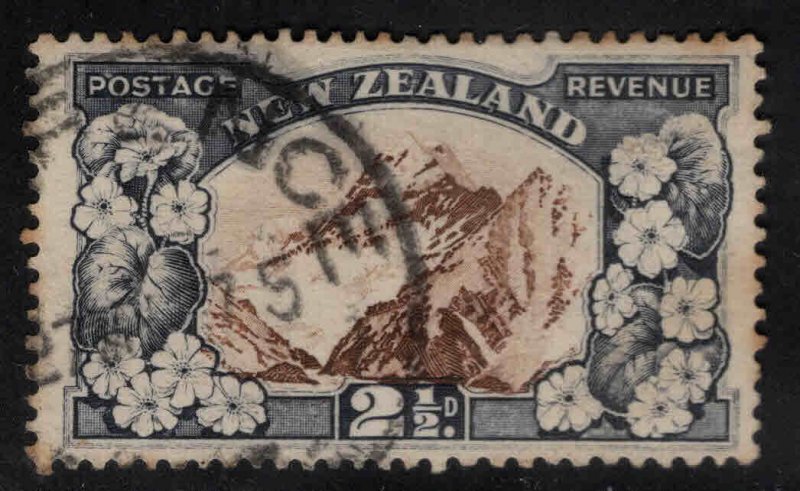 New Zealand Scott 189 Used  1927 Mt. Cook stamp