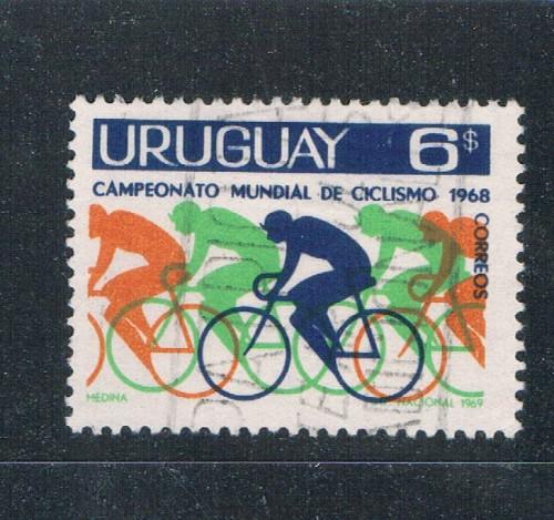 Uruguay #765 Used Bicyclists (U0233)