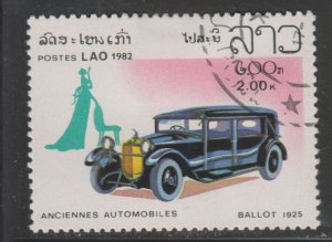 Laos 416 Classic Automobiles 1982