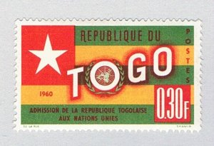 Togo 386 MLH Flag 2 1961 (BP74501)