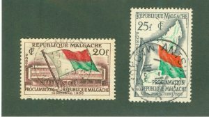 MADAGASCAR 303-4 USED BIN $1.00