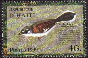 Haiti 910 - Used - 4g White-winged Warbler (1999) (cv $1.50)