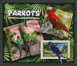 MALDIVES 2019 PARROTS SOUVENIR SHEET  MINT NEVER HINGED