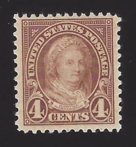 US #556 1922-25 Yellow Brown Unwmk Perf 11 Mint OG LH F-VF Scv $18