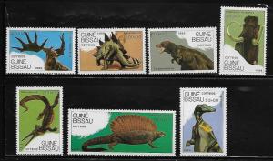 Guinea Bissau 827-33 Dinosaurs Mint NH