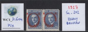 WC1_31604. ALBANIA. Regular 1927 ovpt. stamp + variety. Sc. 202. MH