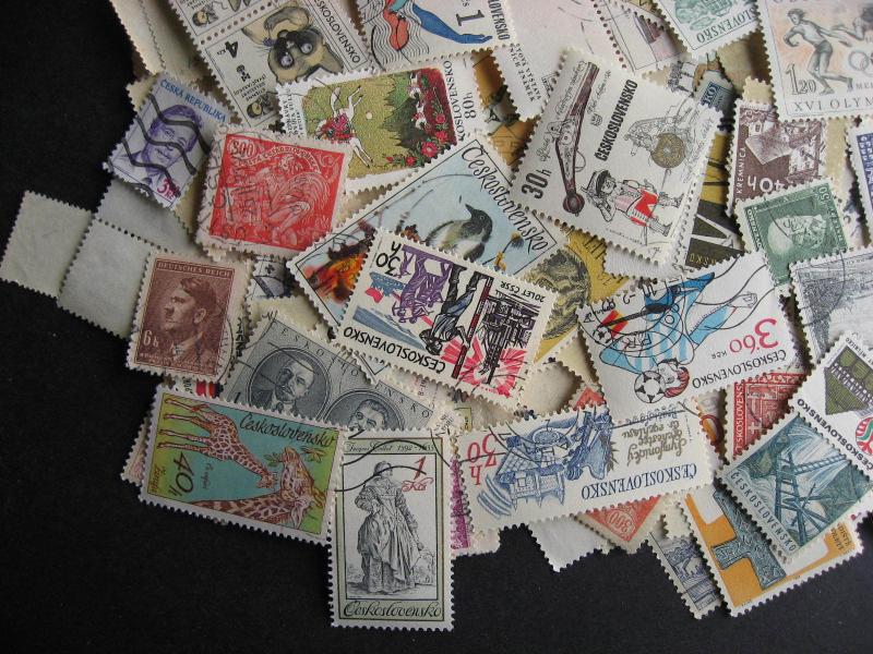 Czechoslovakia about 500 primarily older mixture (duplicates, mixed condition)