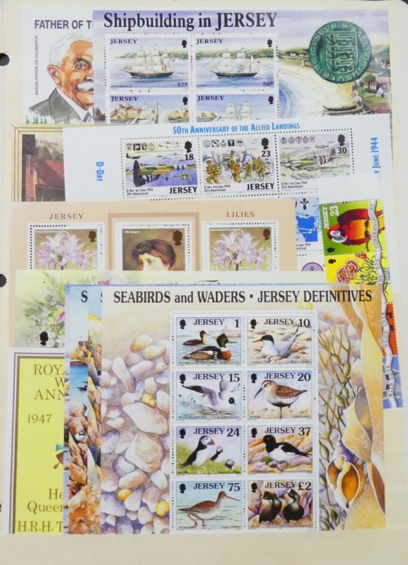 EDW1949SELL : JERSEY Collection of ALL DIFF VF, MNH Cplt sets & S/S. Face £143.
