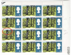 GB 1966 Landscapes 4d ord r3/4 green flaw on tree trunk variety Spec W85b6c un